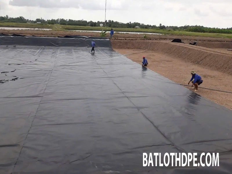 bạt lót hdpe là gì